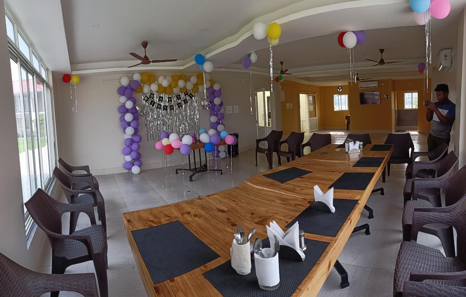 Vanbilas Family Tourism Chālsa Dış mekan fotoğraf